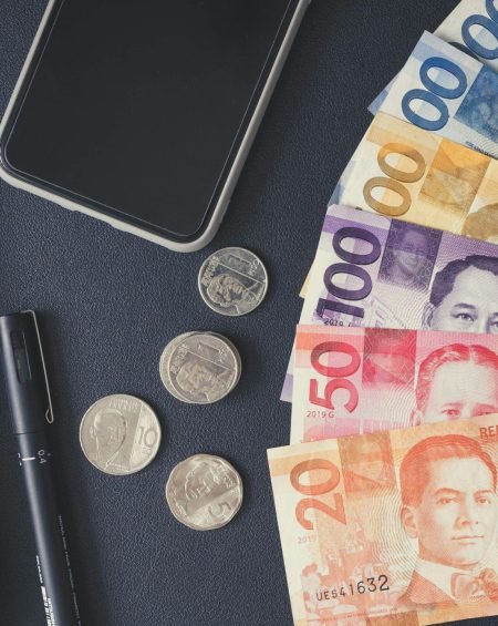 Philippines-Currency-Exchange-Guide_-Best-Rates,-ATMs-&-Money-Tips-1
